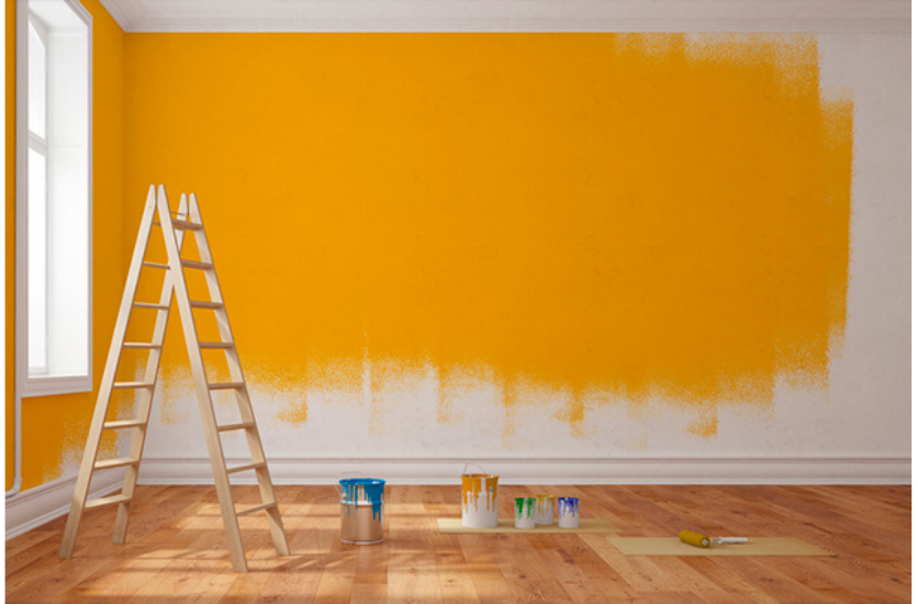 ¿Con qué frecuencia debe pintar paredes interiores?